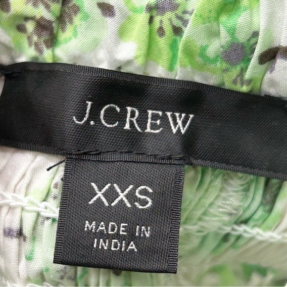 J crew Smocked neck puff-sleeve top in lime cherry blossoms - Picture 4 of 8